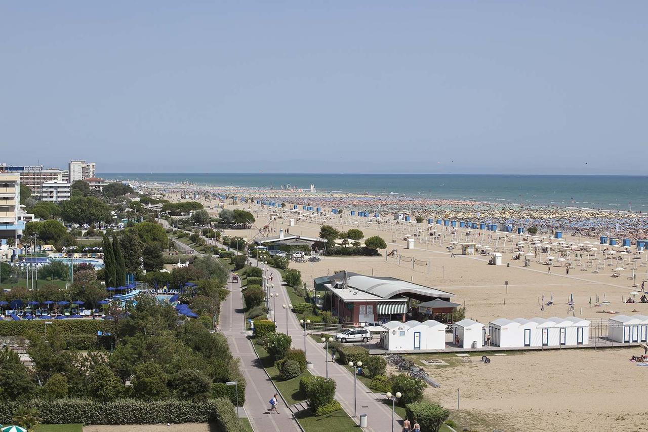 Fiori Villa Bibione Eksteriør bilde